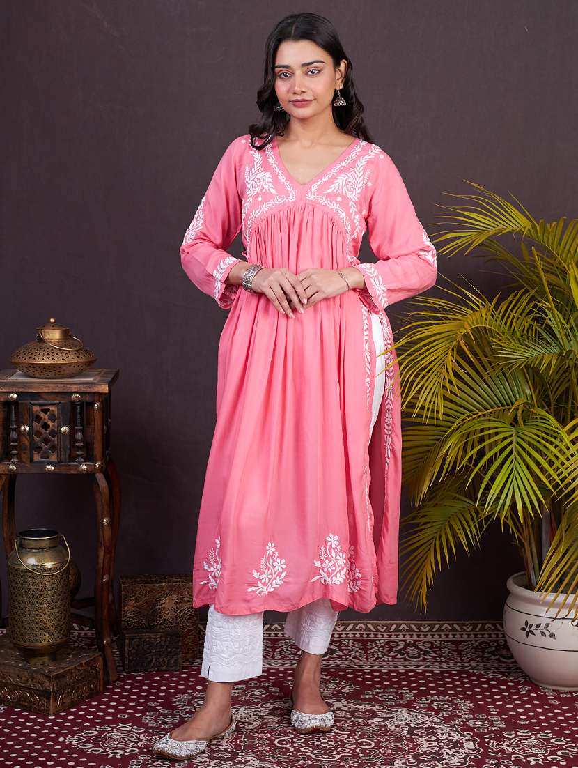 women three quarter sleeve a-line chikankari kurta - 21636958 - Zoom Image - 0