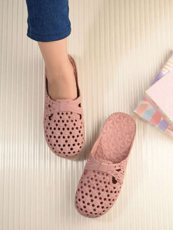 women pink cutwork flip flop - 21637765 -  Standard Image - 1