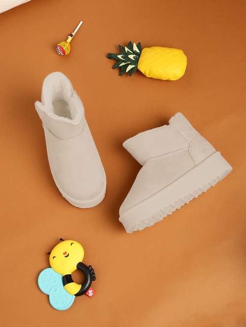kids beige solid boot