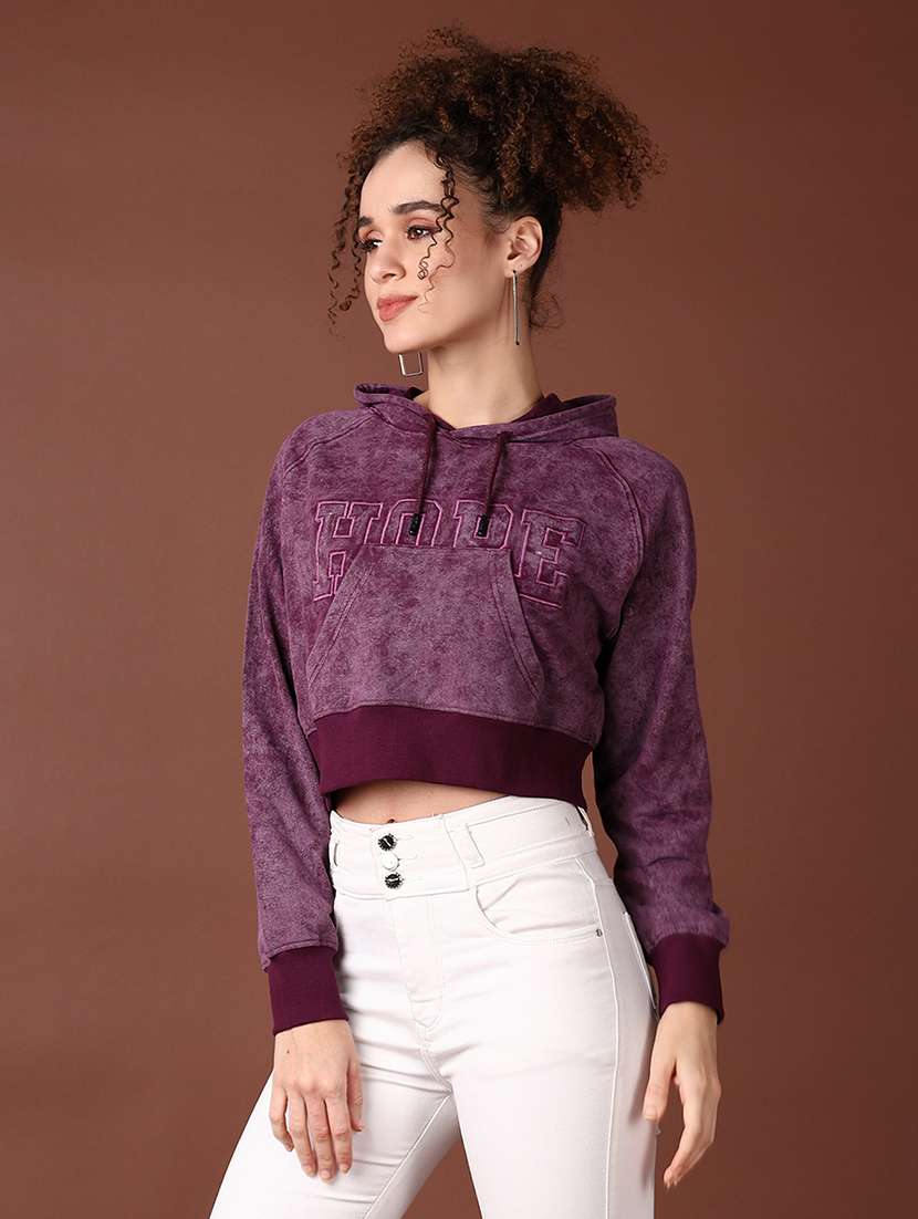 women long sleeves chest print sweatshirt - 21638785 -  Standard Image - 1