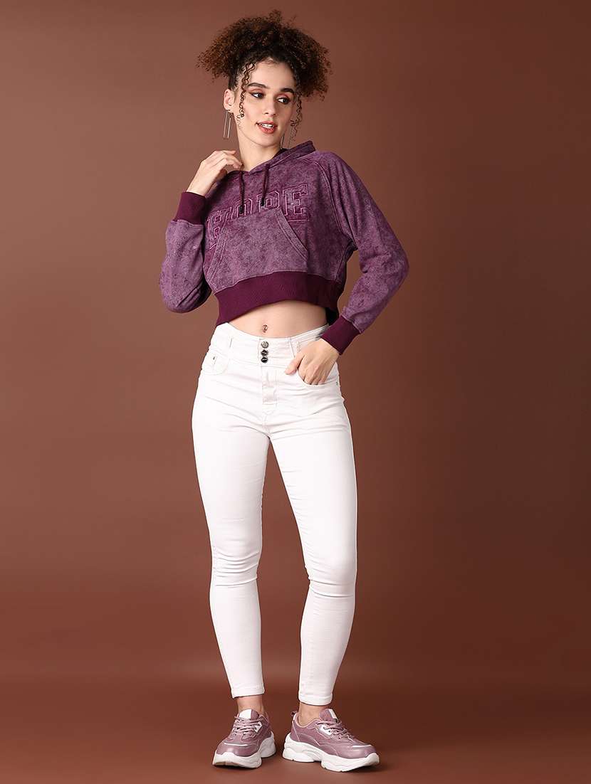 women long sleeves chest print sweatshirt - 21638785 -  Standard Image - 4