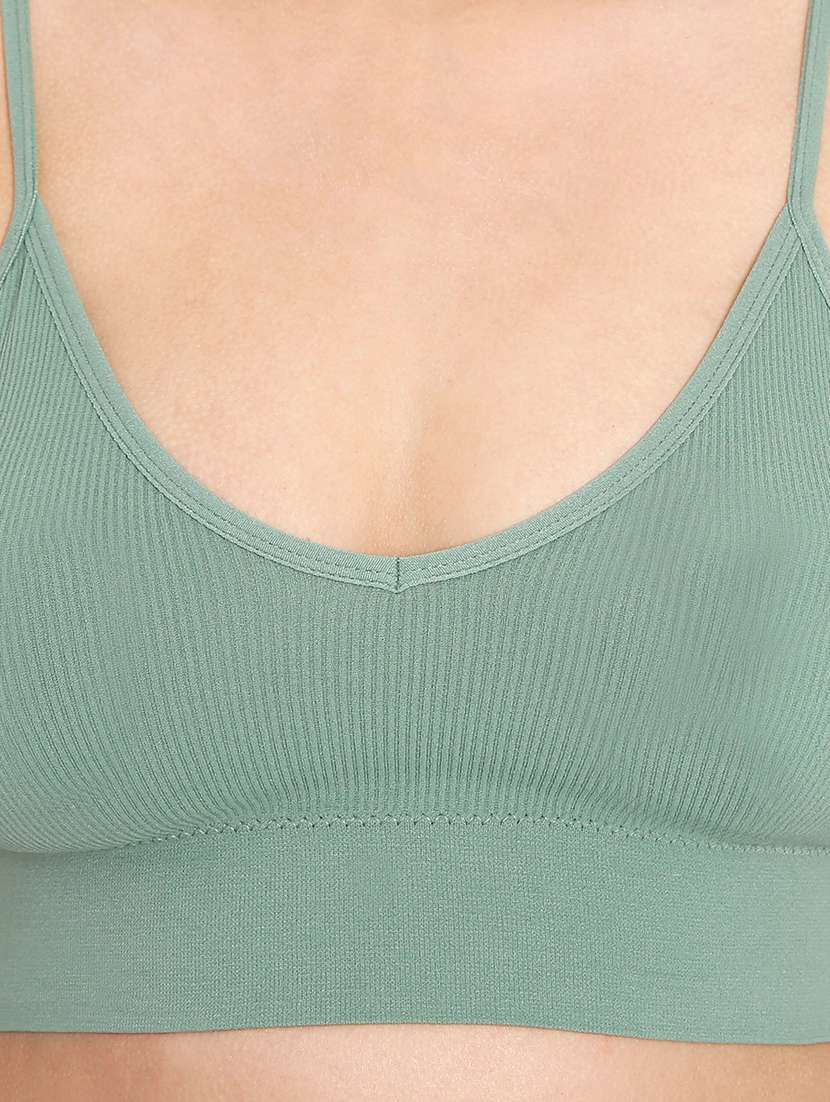 women solid polyamide sports bra - 21638907 -  Standard Image - 4