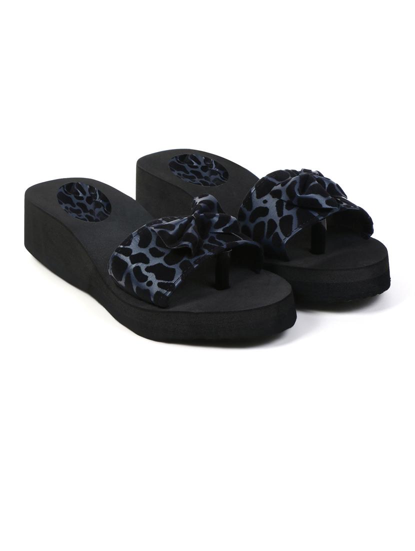 women pack of 2 comfy lounge flip-flops - 21640504 - Standard Image - 1