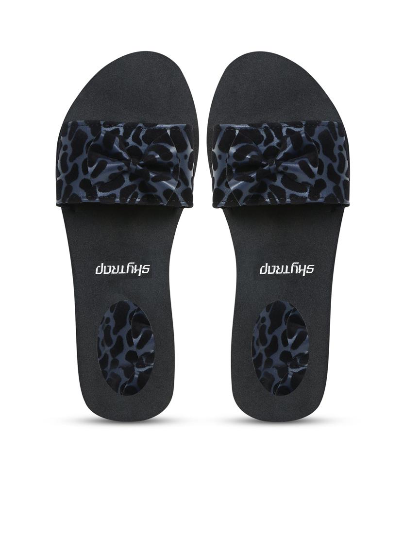 women pack of 2 comfy lounge flip-flops - 21640508 - Standard Image - 4