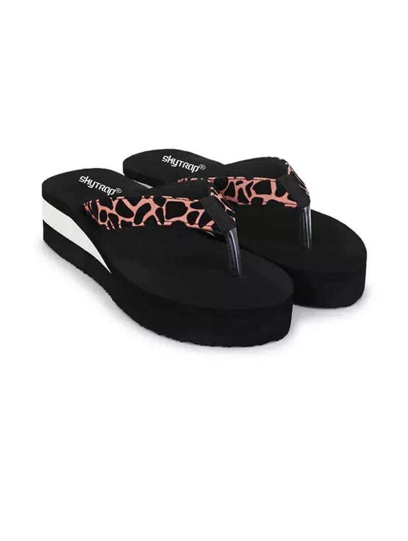 women black solid slippers