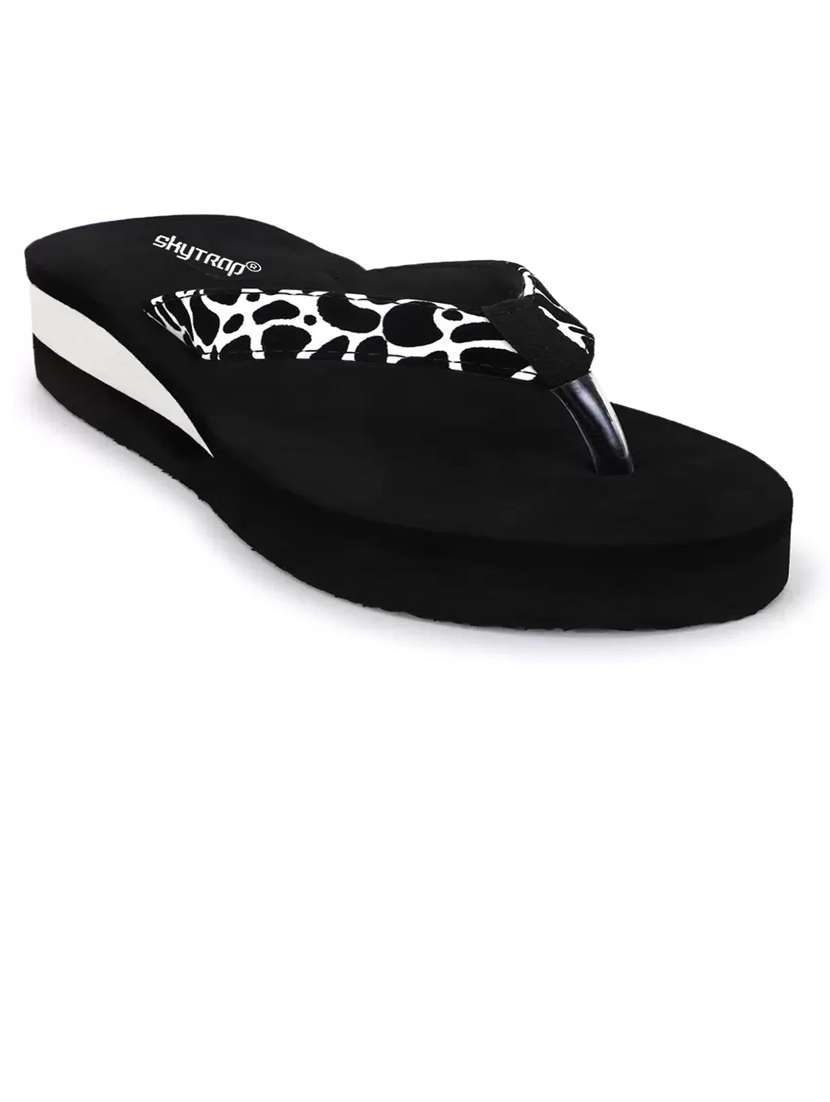 women pack of 2 comfy lounge flip-flops - 21640737 -  Standard Image - 1