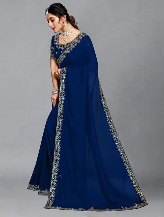women solid with bordered saree - 21641308 - Standard Image - 1