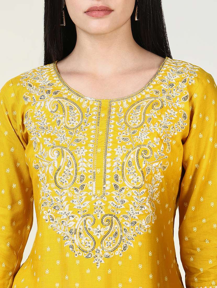 Women Three Quarter Sleeve Kurta Pant With Dupatta Set - 21643240 -  Standard Image - 6