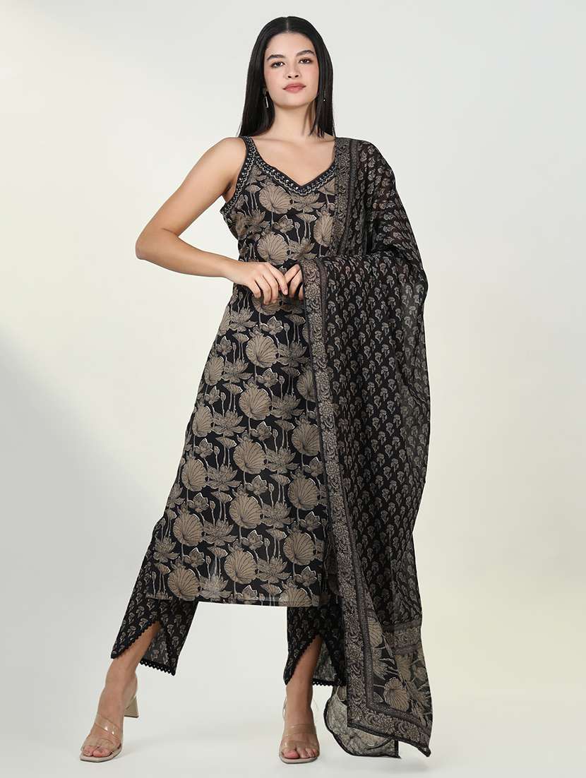 women floral sleeveless kurta pant with dupatta set