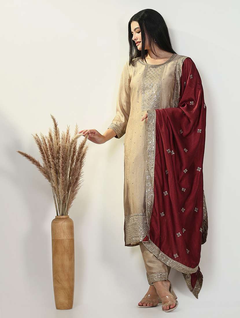 women three quarter sleeve kurta pant with dupatta set - 21643256 -  Standard Image - 4