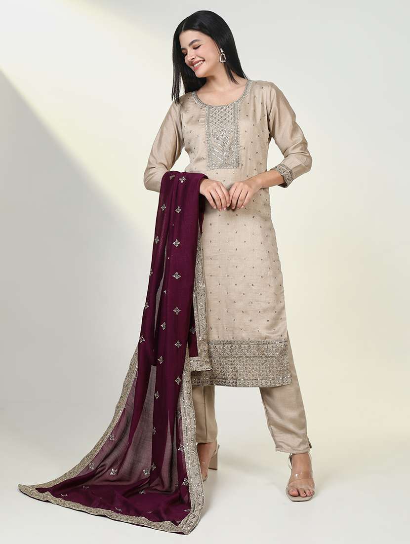 women three quarter sleeve kurta pant with dupatta set - 21643257 -  Standard Image - 4