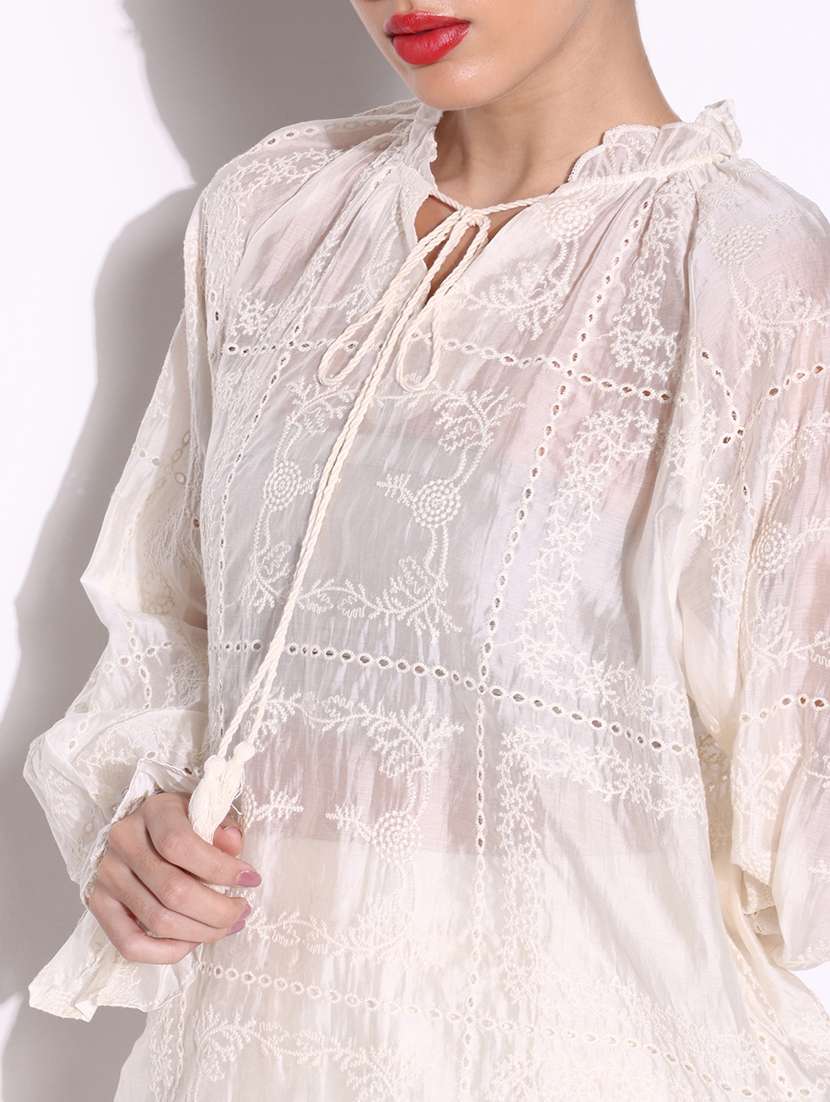 women lace deatiled top and shorts co-ord set - 21643298 -  Standard Image - 6