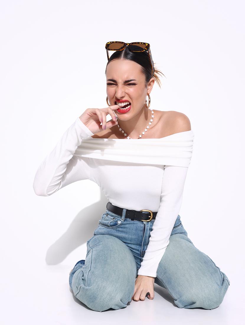 women solid sleeveless crop top - 21643406 - Standard Image - 4