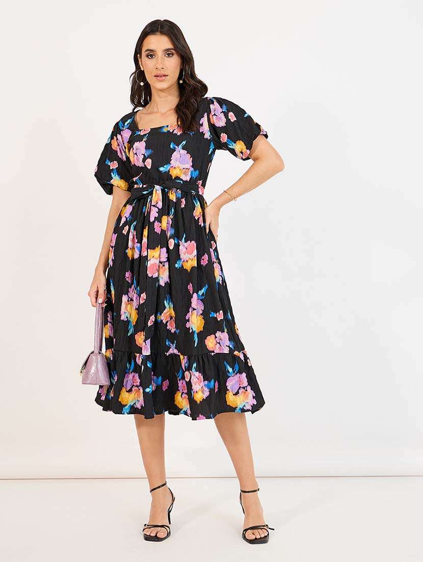 women black florals puff sleeve tiered dress - 21643767 -  Standard Image - 1
