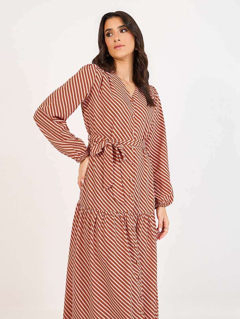 women striped puff sleeves tiered dress - 21643791 -  Standard Image - 4