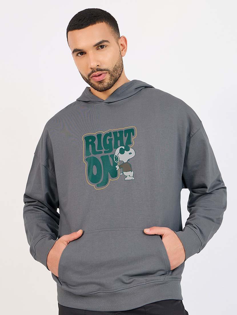 men long sleeves front print sweatshirt - 21643927 - Zoom Image - 0