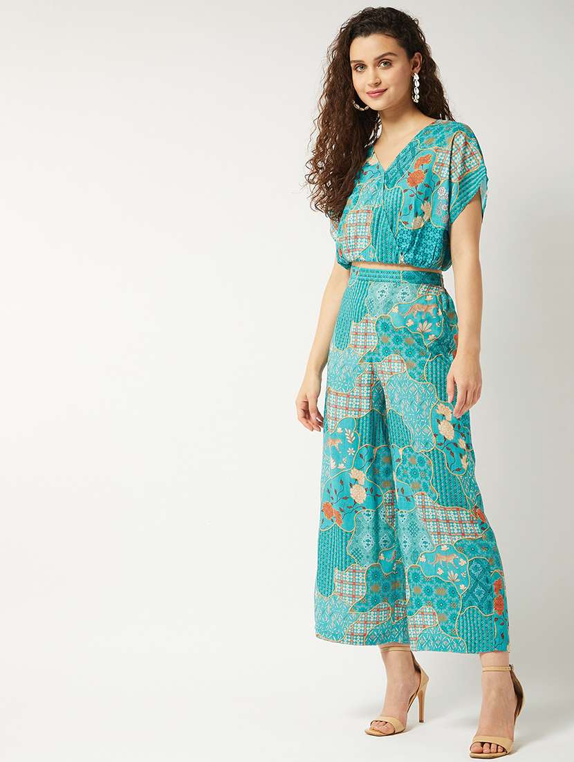 women green printed top & trousers co-ords set - 21643940 - Standard Image - 1