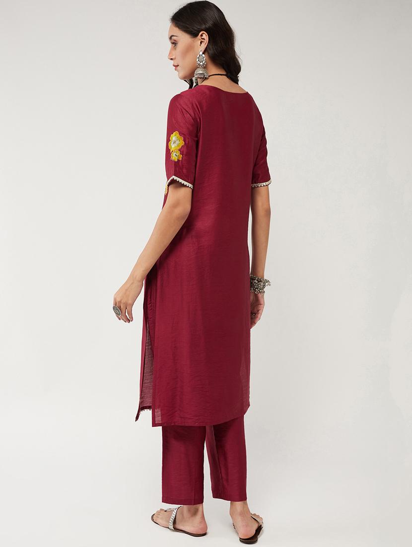 women embroidered round neck straight kurta - 21644056 - Standard Image - 4