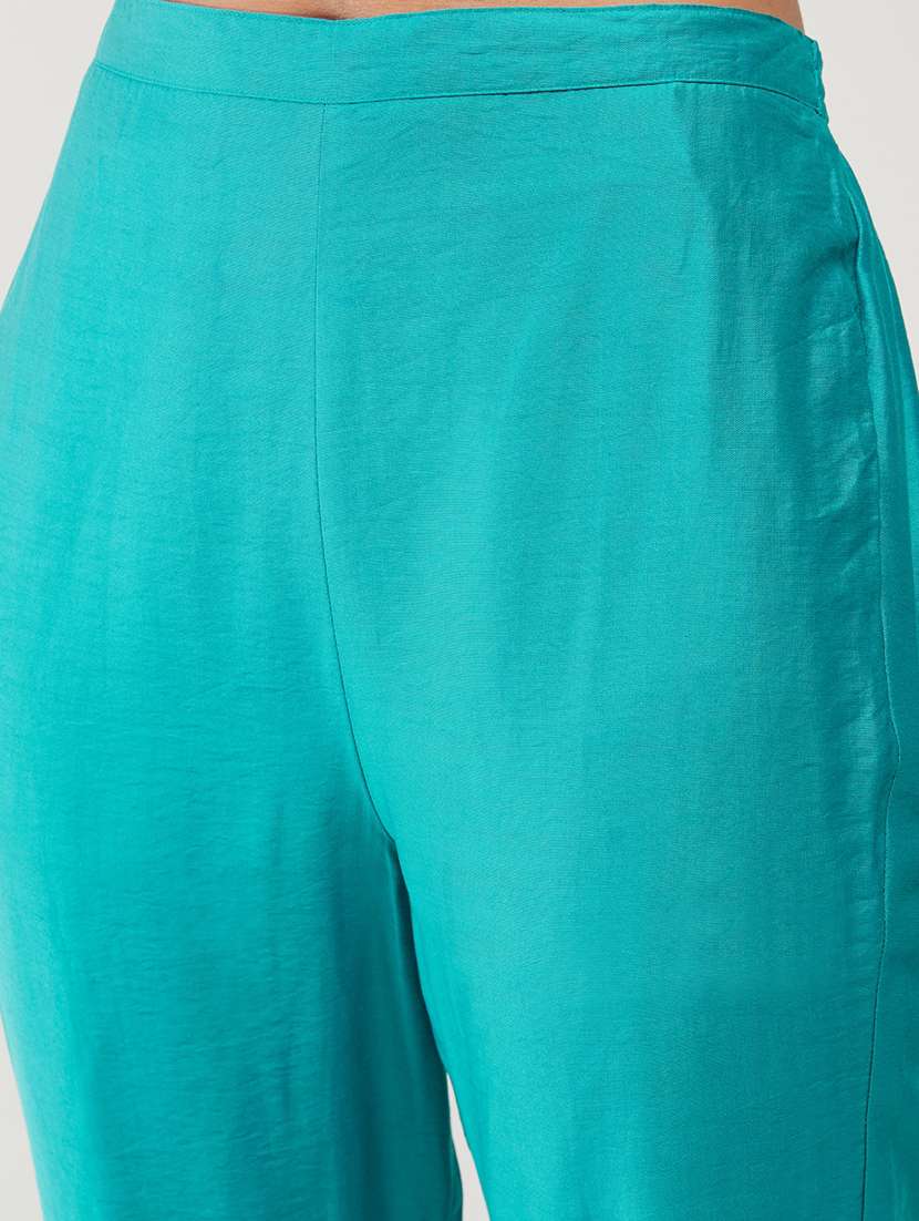 women embroidered round neck kurta pant set - 21644061 - Standard Image - 6