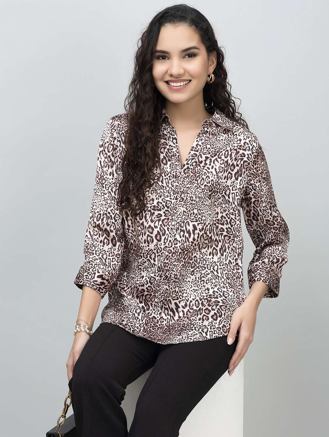 women animal print long sleeve side slit tunic - 21644627 -  Standard Image - 4