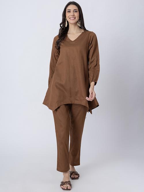 women solid v neck a-line kurti - 21645802 - Standard Image - 0