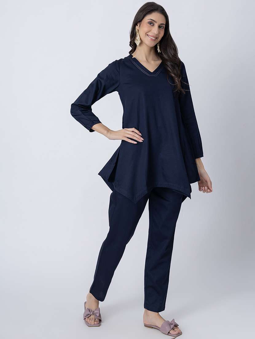 women solid v neck a-line kurti - 21645803 - Standard Image - 1