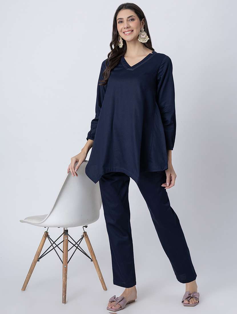 women solid v neck a-line kurti - 21645803 - Standard Image - 4