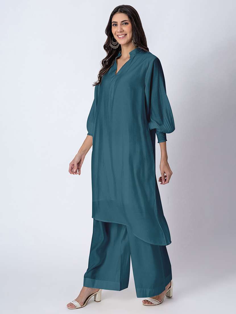 women solid mandarin neck a-line kurta - 21645813 -  Standard Image - 1