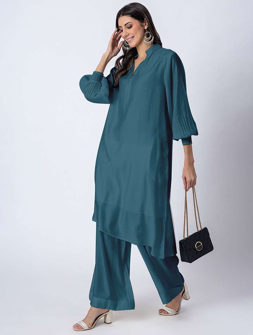 women solid mandarin neck a-line kurta - 21645813 -  Standard Image - 4
