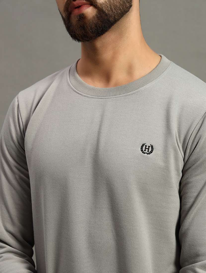 men solid regular fit sweatshirt - 21647112 -  Standard Image - 4