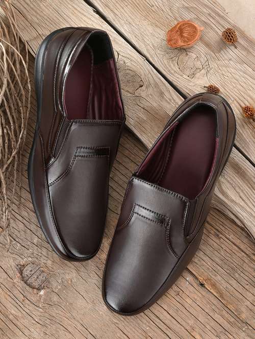 men plain slip on formal shoes - 21647303 -  Standard Image - 0