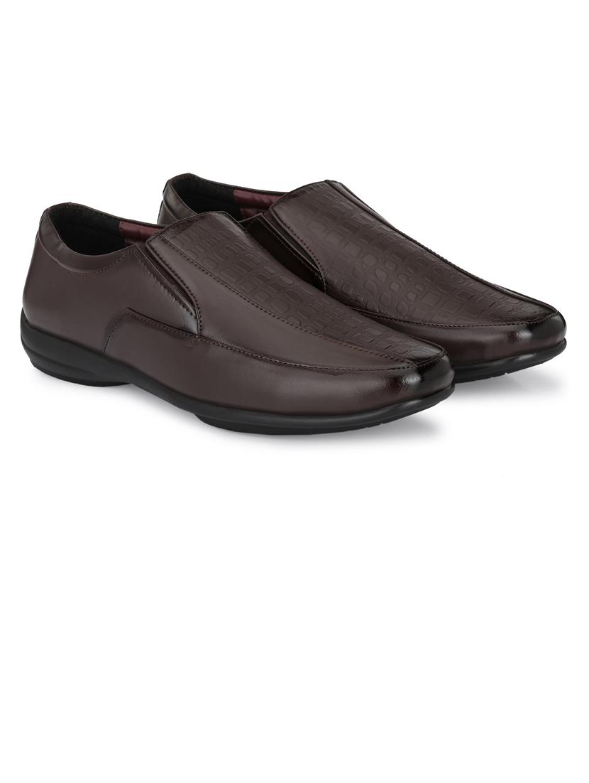 men plain slip on formal shoes - 21647304 -  Standard Image - 1