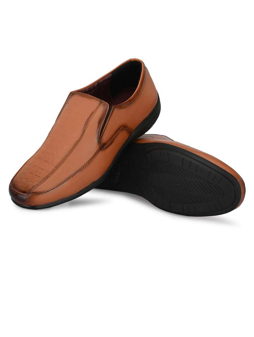 men plain slip on formal shoes - 21647307 -  Standard Image - 4