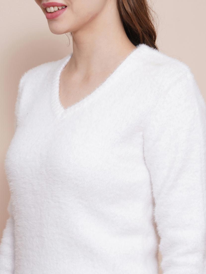 globus women white v-neck full sleeves faux fur knitted ribbed hem pullover sweater - 21648282 - Standard Image - 4
