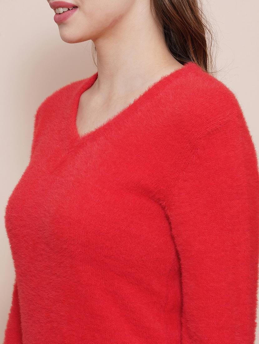 globus women red v-neck full sleeves faux fur knitted ribbed hem pullover sweater - 21648283 - Standard Image - 4