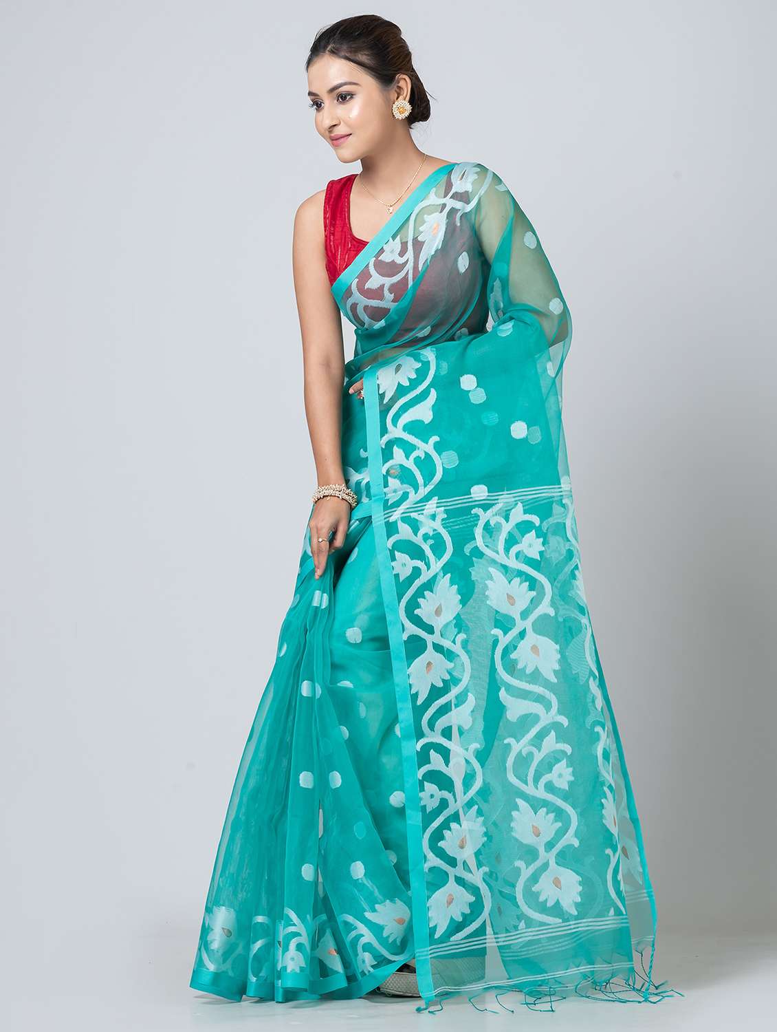 women self design handloom saree with blouse - 21648375 -  Standard Image - 1