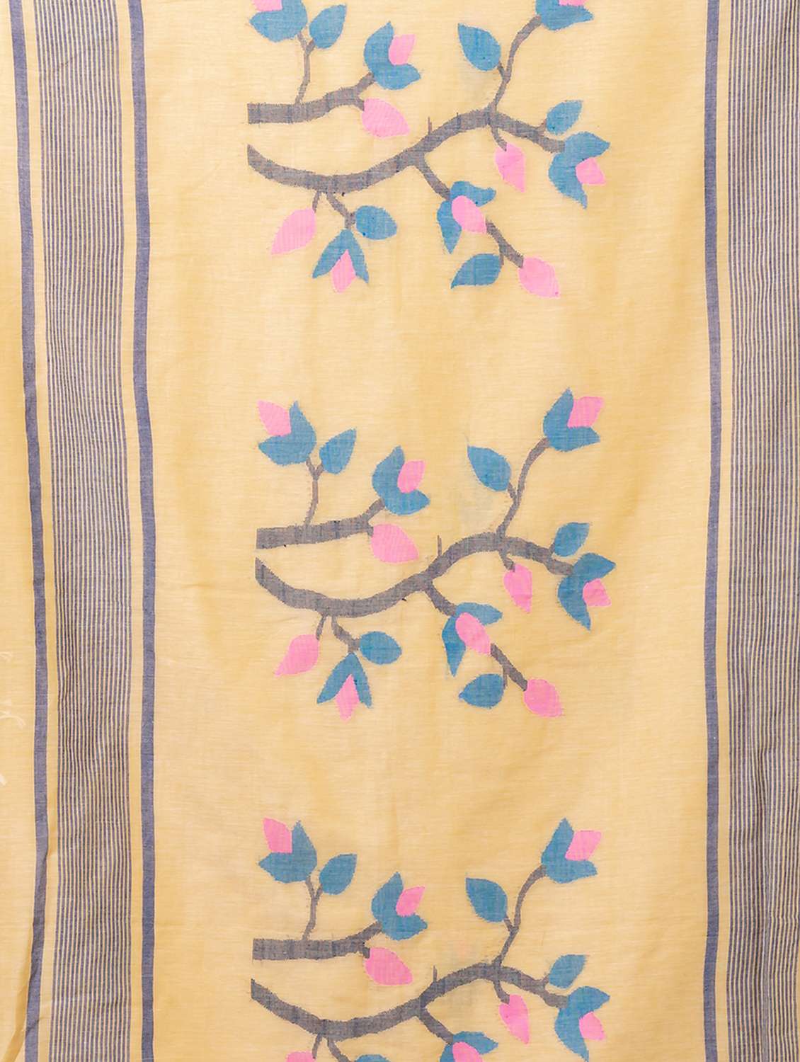 women self design jamdani saree with blouse - 21648383 -  Standard Image - 4