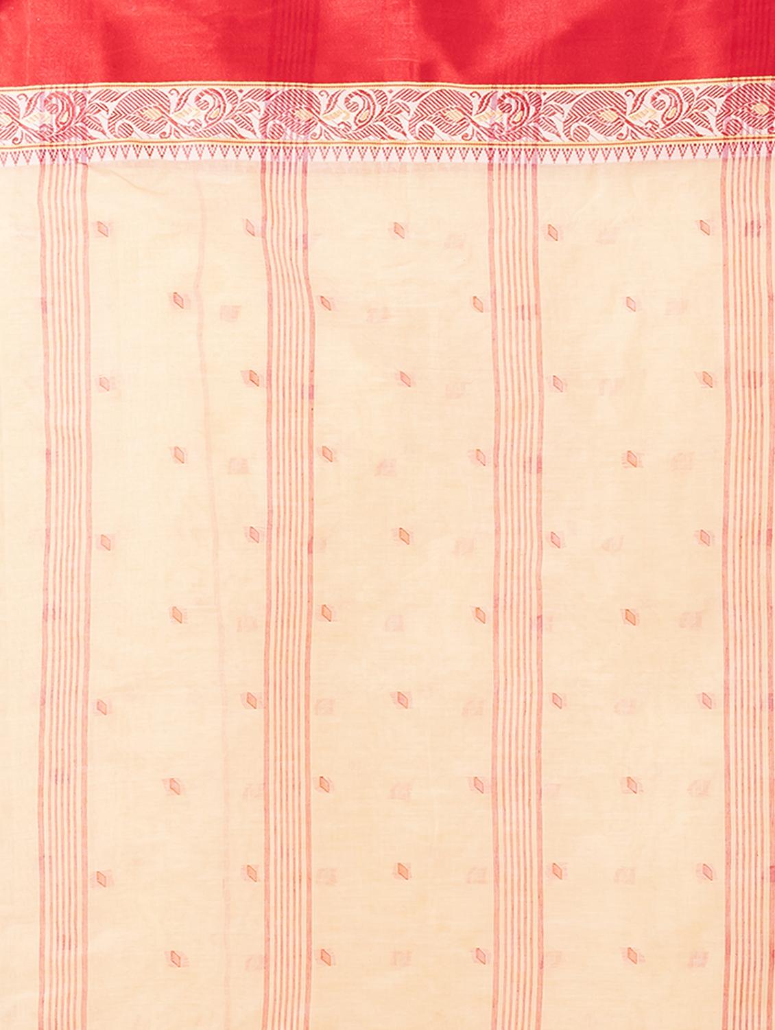 women self design handloom saree - 21648431 - Standard Image - 4