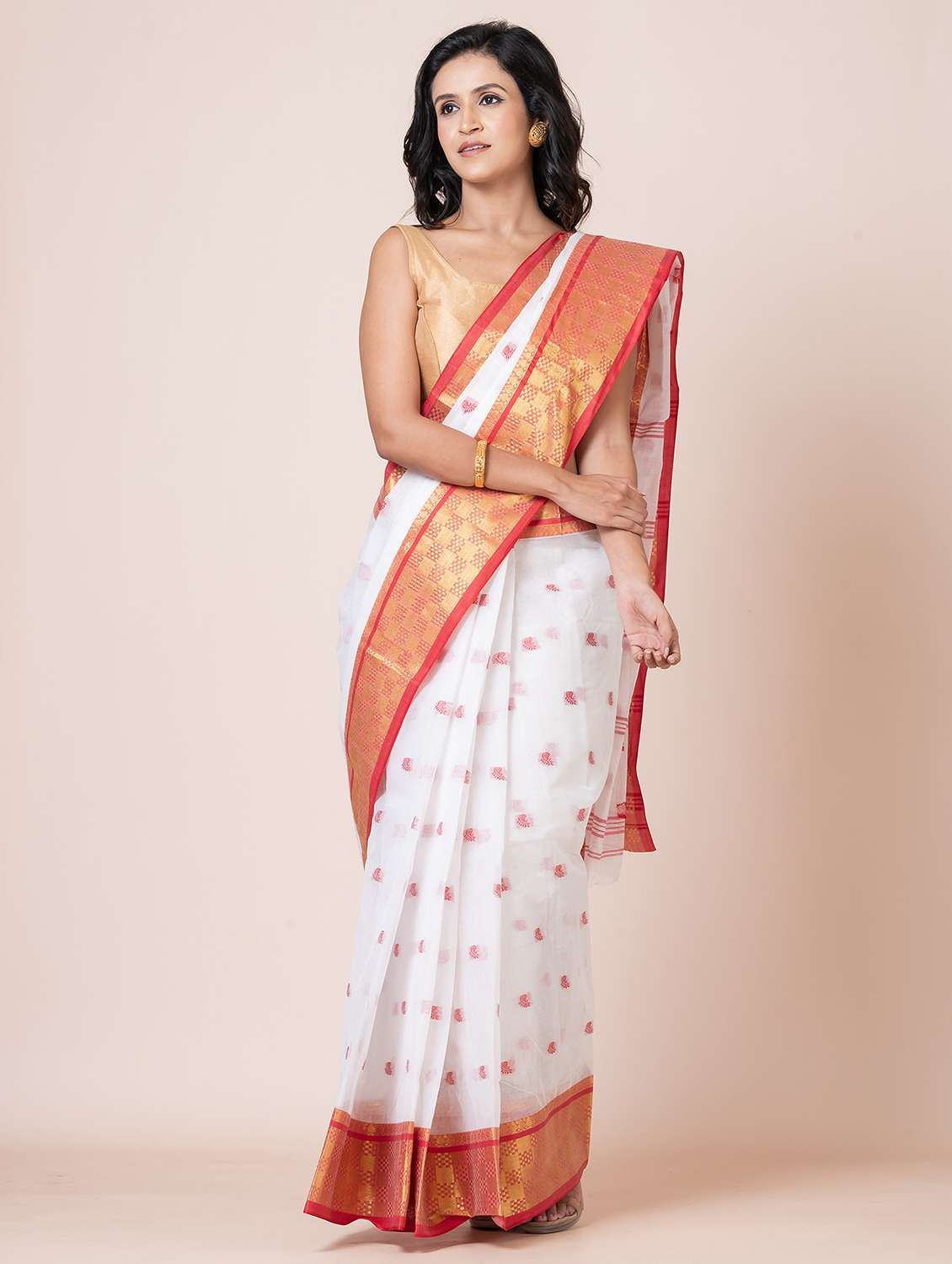 women self design handloom saree - 21648442 -  Standard Image - 1