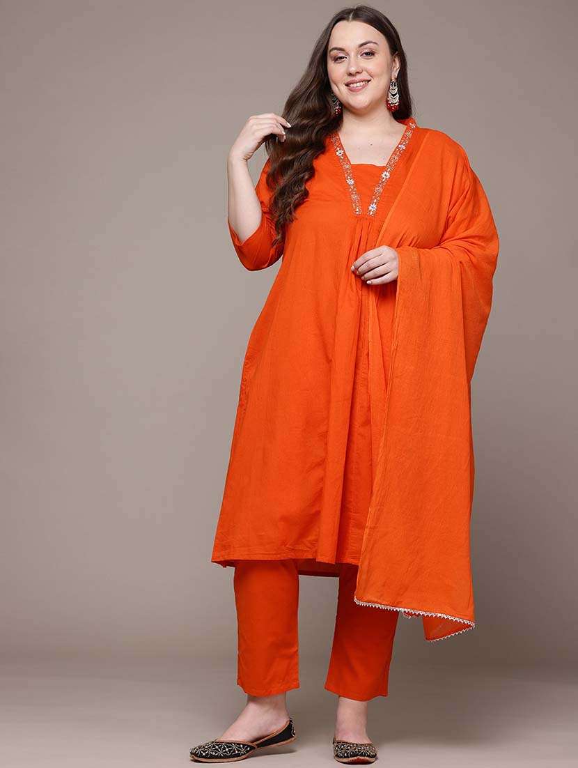 women three quarter sleeve kurta pant with dupatta set - 21648675 - Zoom Image - 0