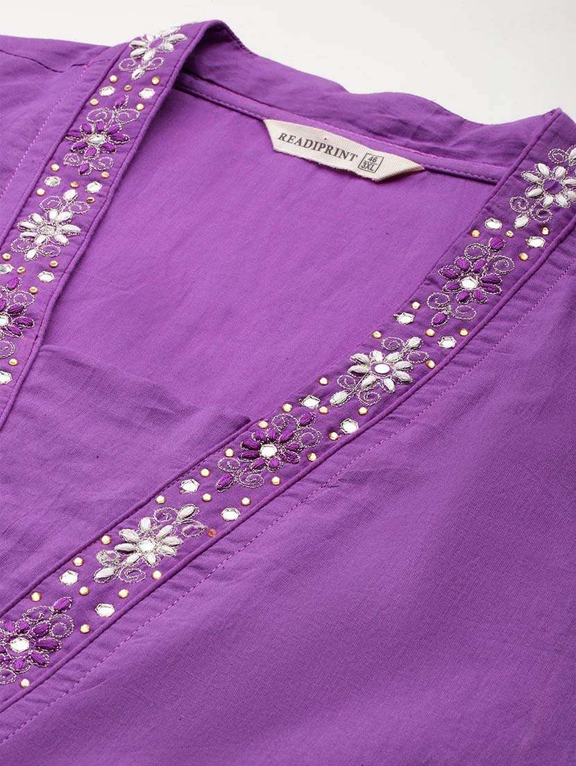 women plus size three quarter sleeve kurta pant with dupatta set - 21648677 -  Standard Image - 4