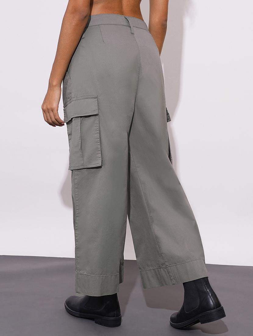 globus women dark grey cotton mid-rise cargo style wide leg trousers - 21648720 - Standard Image - 4