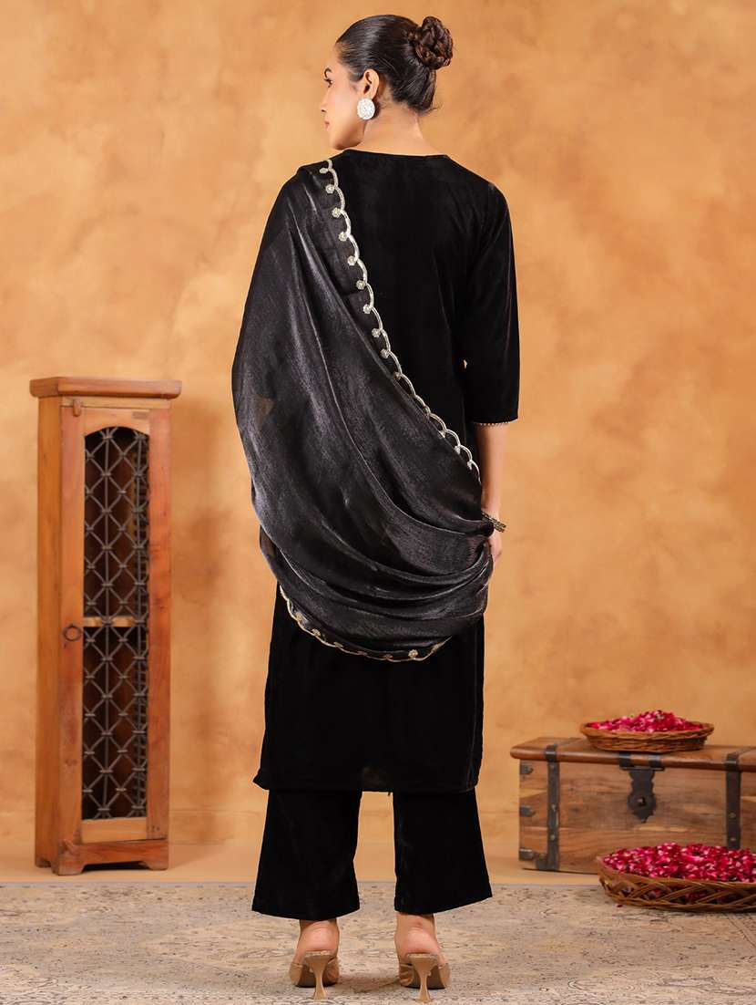 women embroidered kurta pant set with duaptta - 21648942 - Standard Image - 4