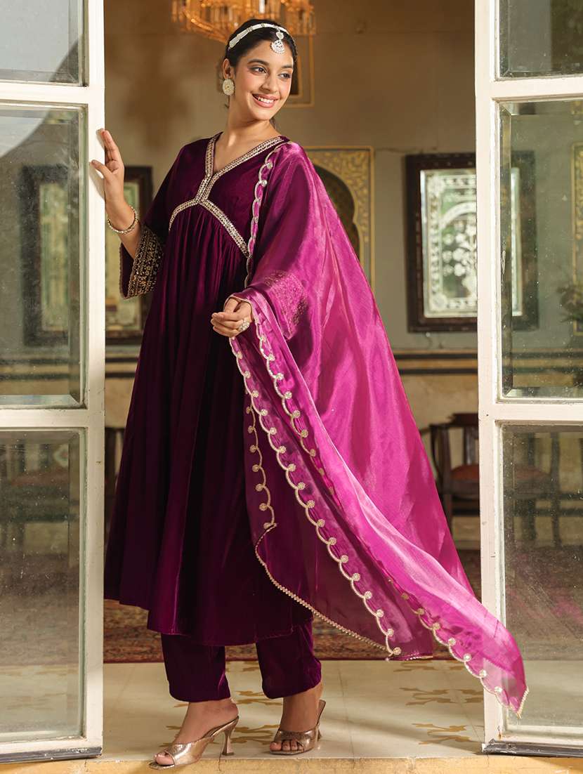 women embroidered kurta pant set with duaptta