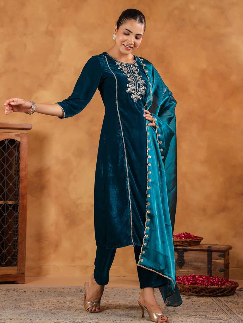 women embroidered kurta pant set with duaptta - 21648946 - Standard Image - 1