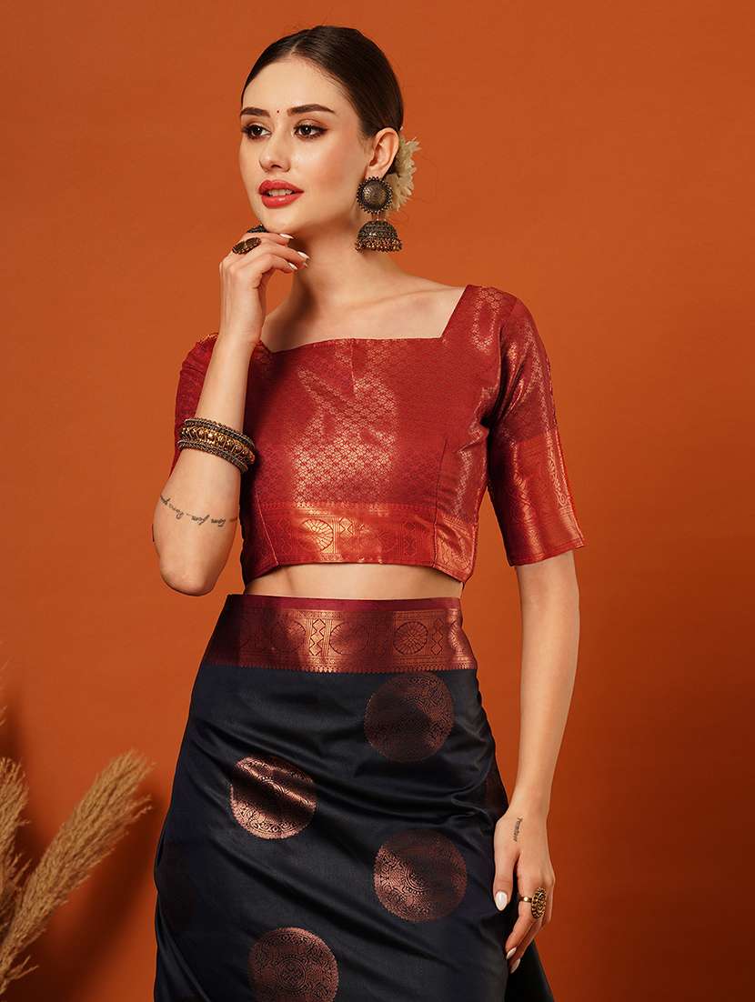 women self design banarasi saree - 21649490 - Standard Image - 4