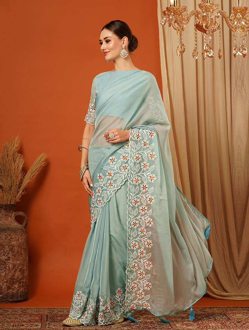 women solid with embroidered bordered saree - 21649494 -  Standard Image - 1