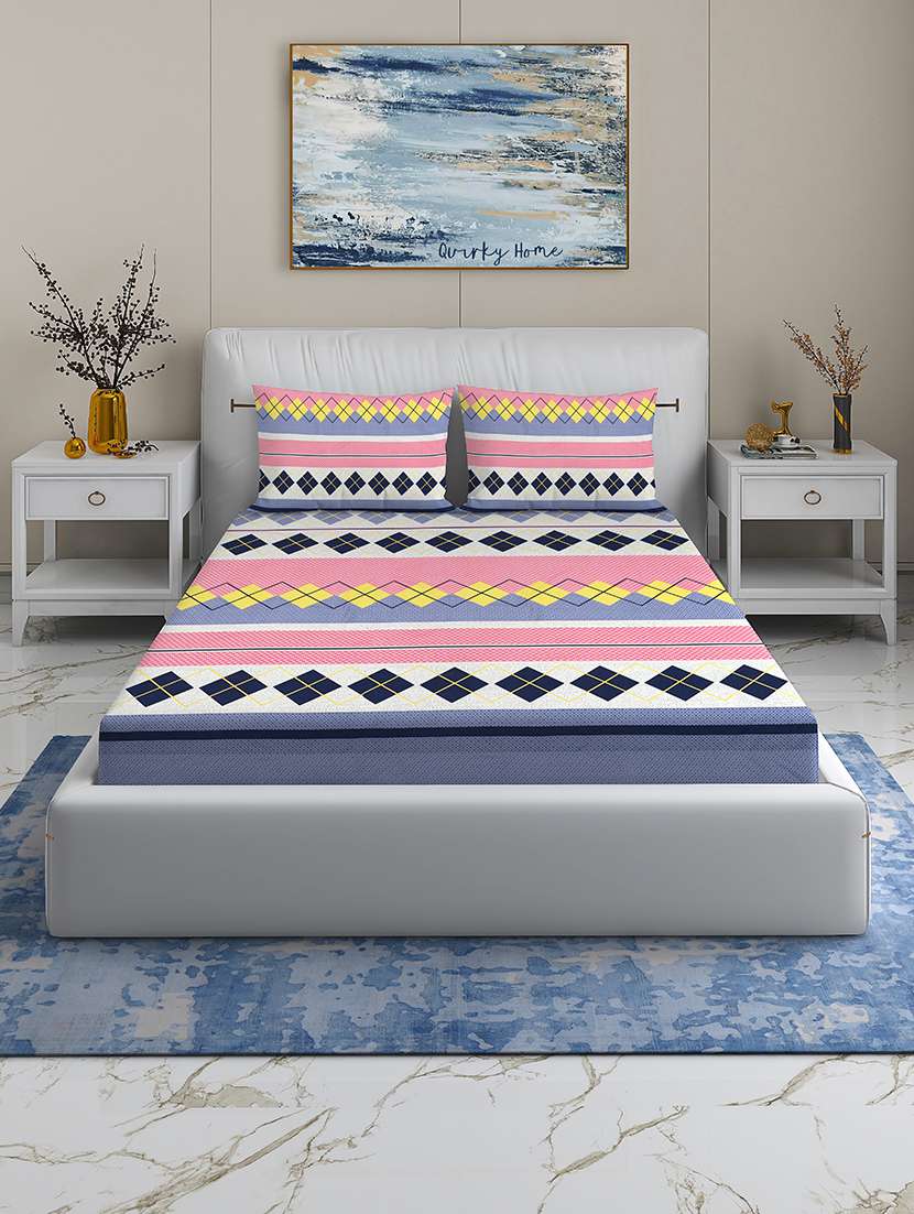 quirky home rome cotton blend fitted queen bedsheet with 2 pillow cover | pink bue diamond