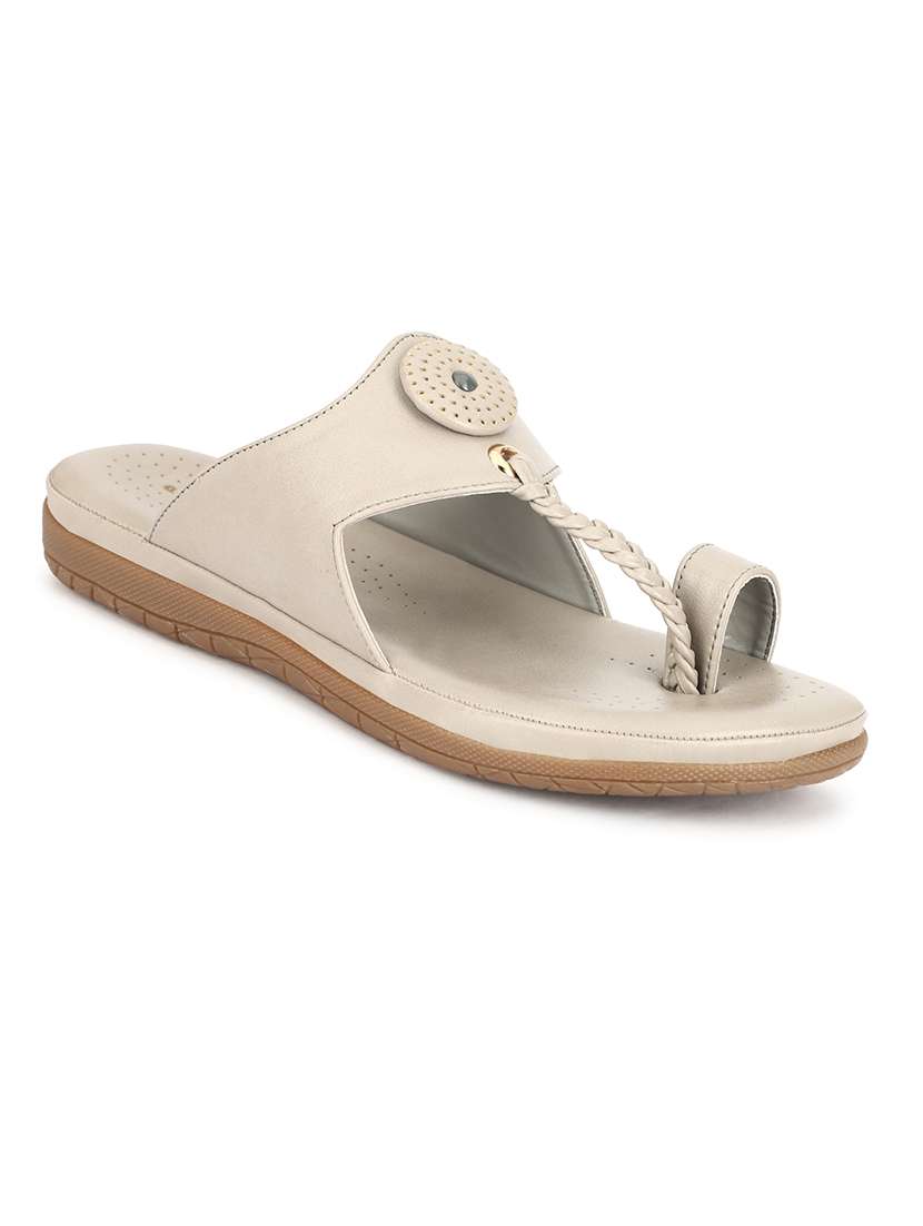 women solid toe separator sandal