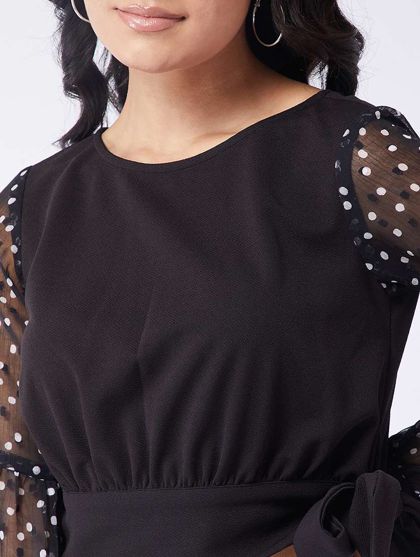 women polka doted puff sleeves crop top - 21651115 -  Standard Image - 4